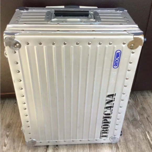 Rimowa Tropicana Aluminum 2 Wheel 26L Carry On-Rare Pre-LVMH Made in Germany - Picture 1 of 14